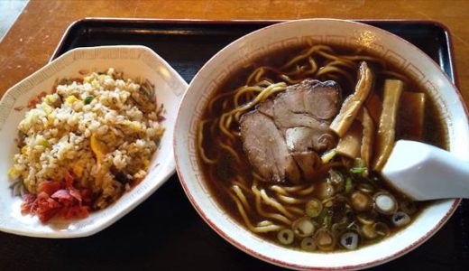 【天狗】濃厚富山ブラックな「煮干しそば」の平日ランチセットがお得